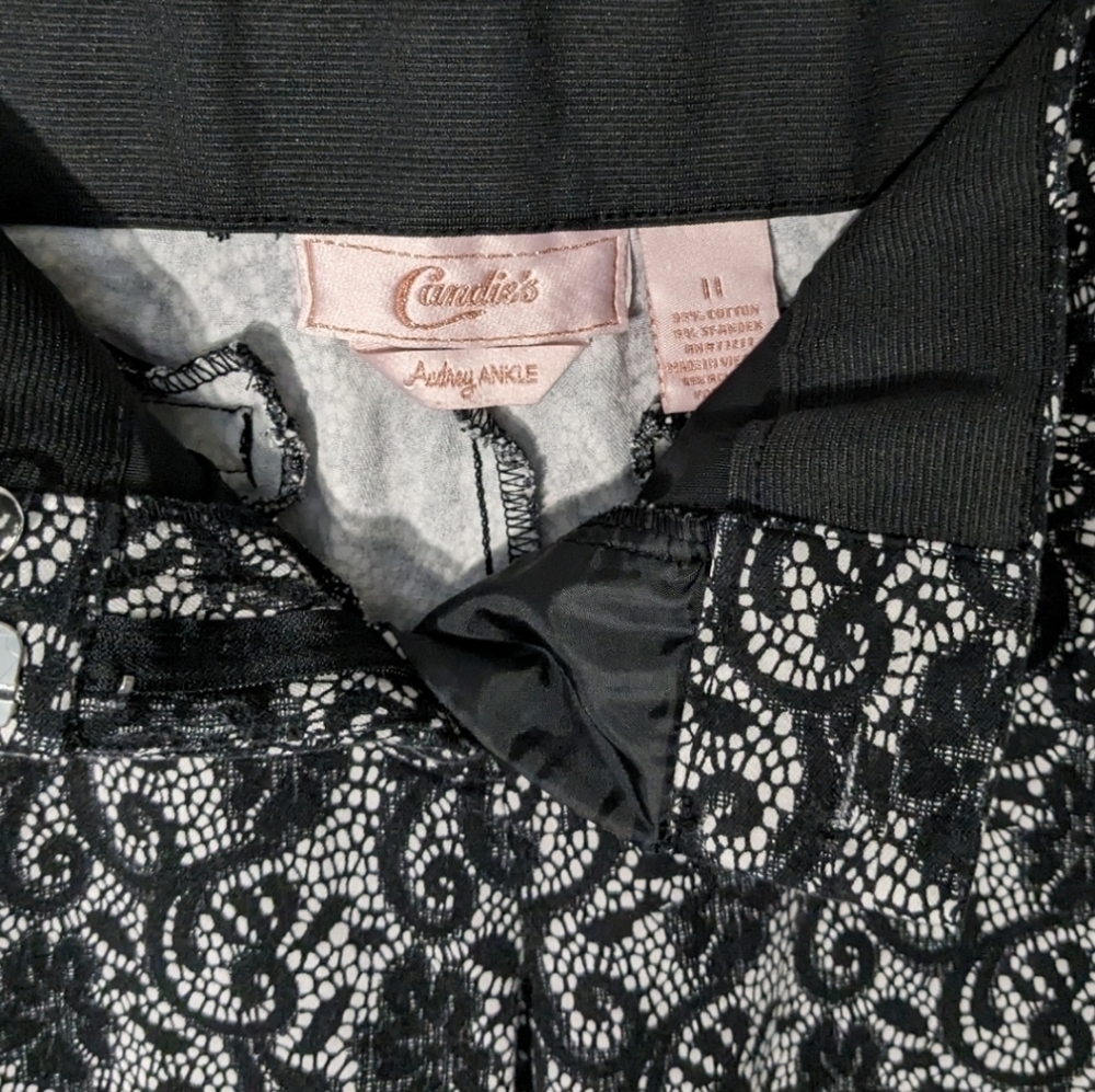 CANDIE'S Audrey Ankle Cropped 11 Paisley Black Silver Gray Casual Pants Capri - Picture 4 of 6